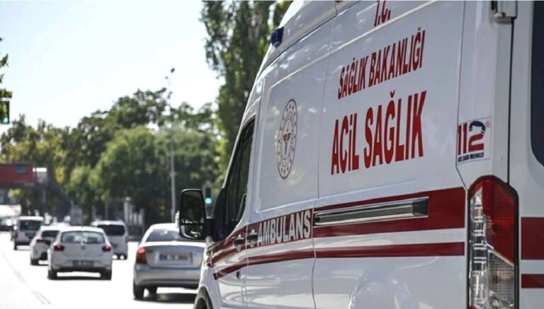 diyarbakirda-bicakli-kavga-4-yarali-Cx6mHyVX.jpg