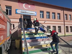 aksarayda afet tatbikati gerceklestirildi 6SwEyNii.jpg
